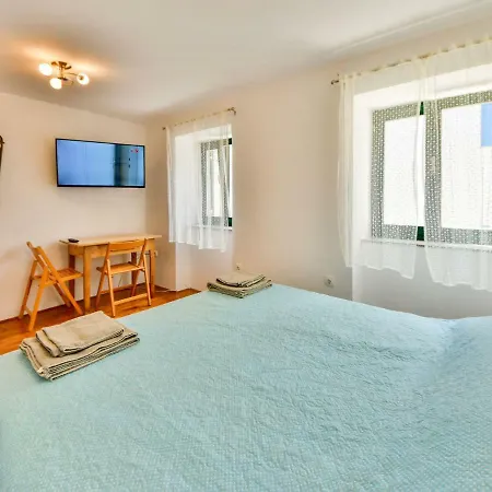 Holiday home Divna By Interhome Selce